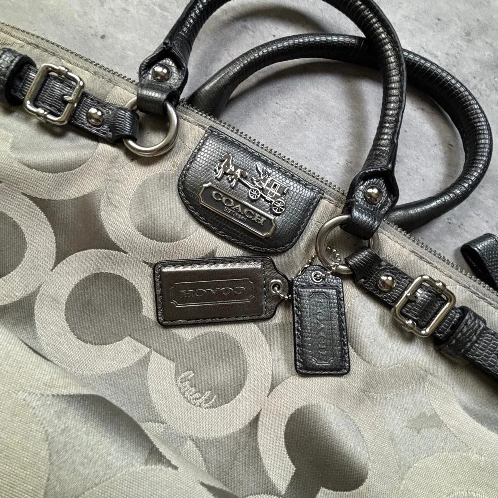 COACH Sophia Purse Women OS Gray Excellent Signature Op Art Madison 18650